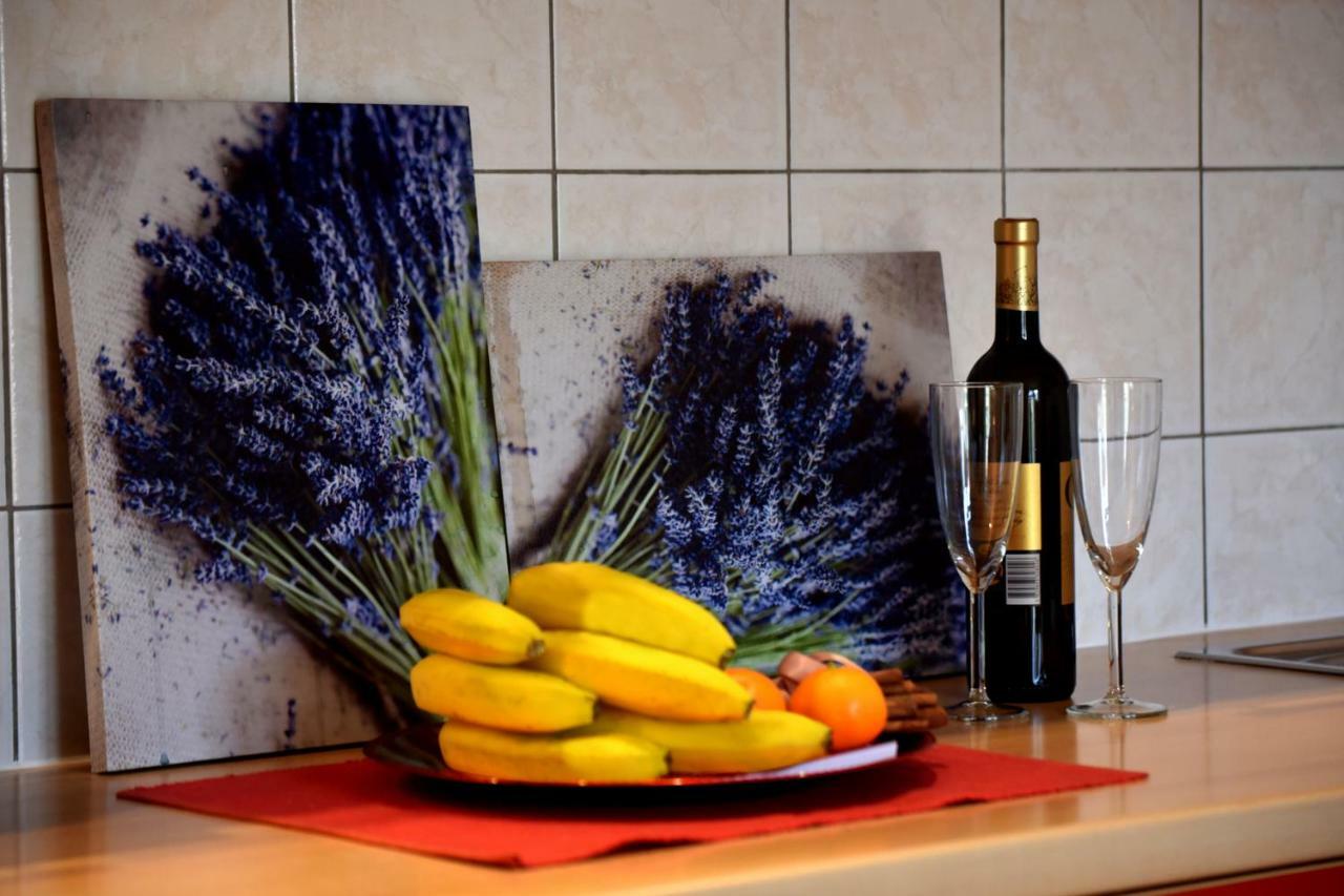 Studio Apartman D Apartman Sesvete Kültér fotó