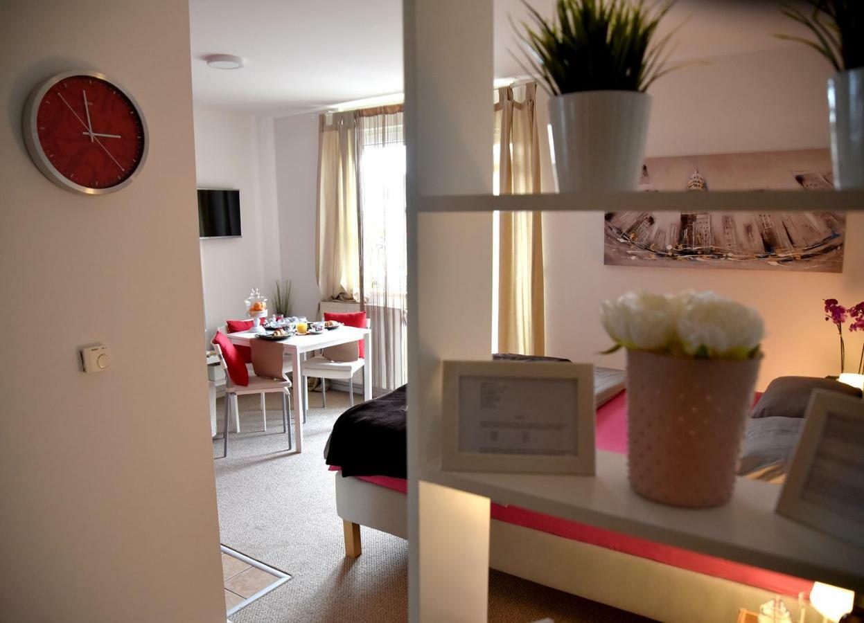 Studio Apartman D Apartman Sesvete Kültér fotó